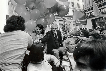 9er Coach, Bill Walsh & Mayor Diane Fienstien, celebrate in Superbowl Victory Parade in SF, 1986